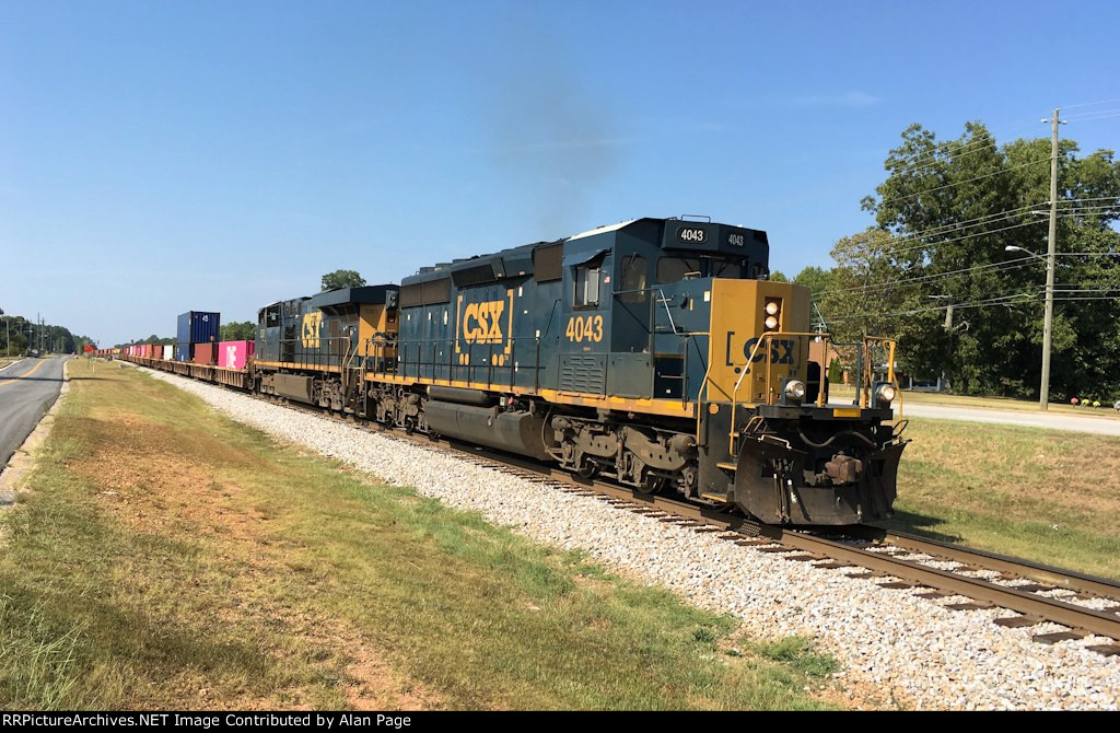 CSX 4043 and 5301